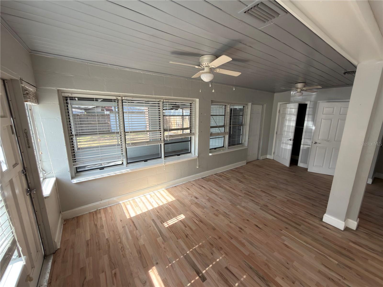 MOUNT DORA OAKWOOD - Residential