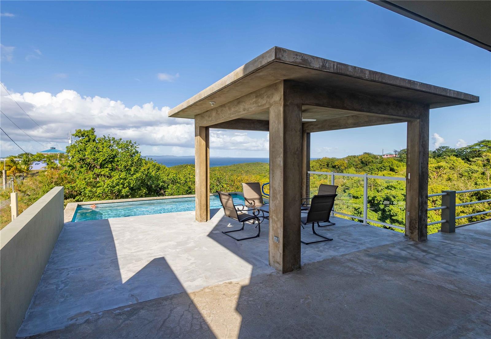 VILLA BORINQUEN - Residential