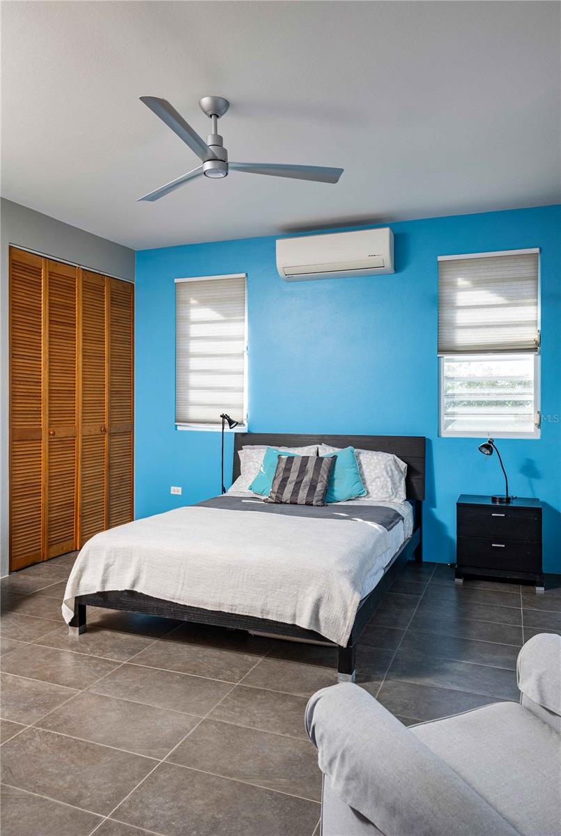 VILLA BORINQUEN - Residential