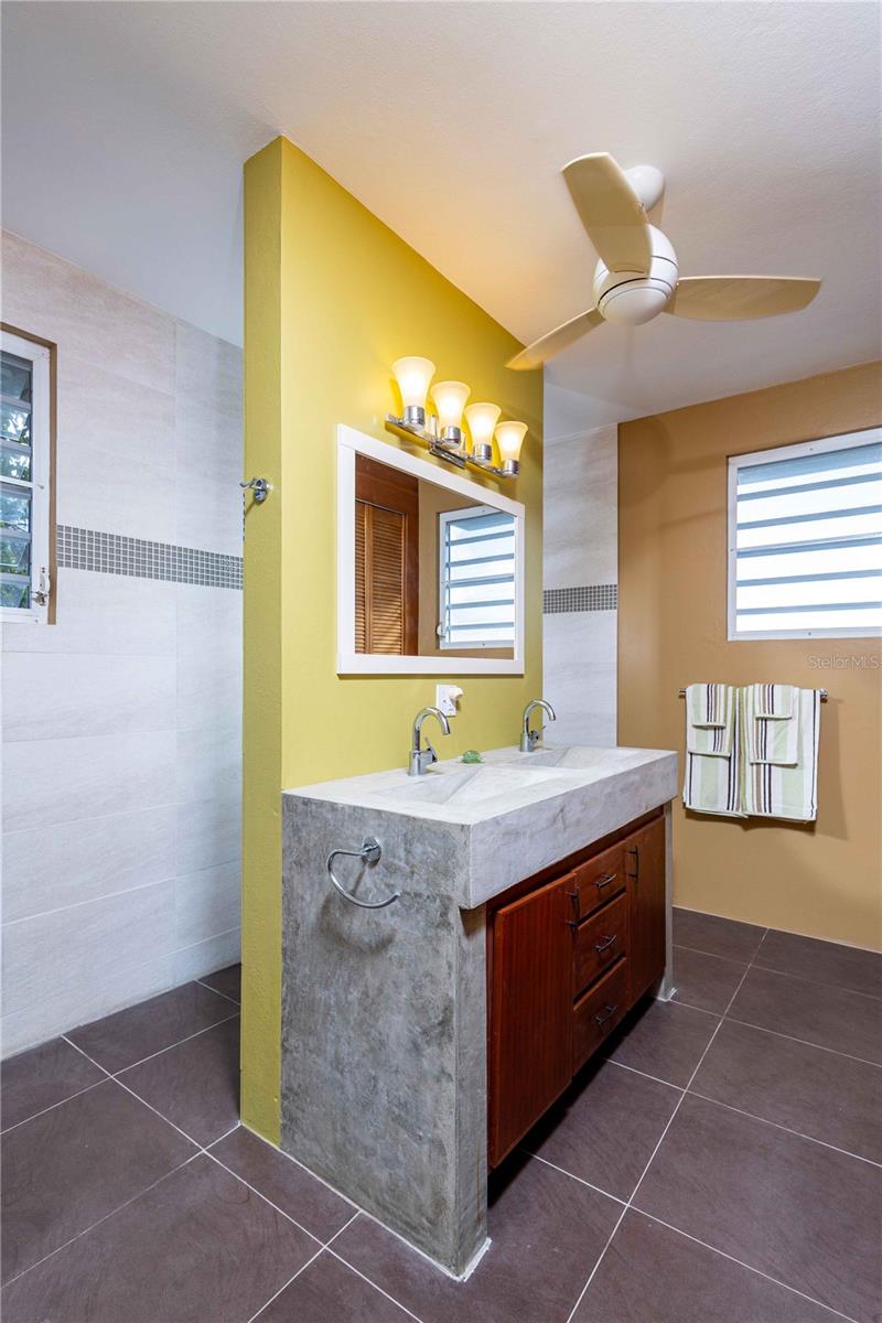 VILLA BORINQUEN - Residential