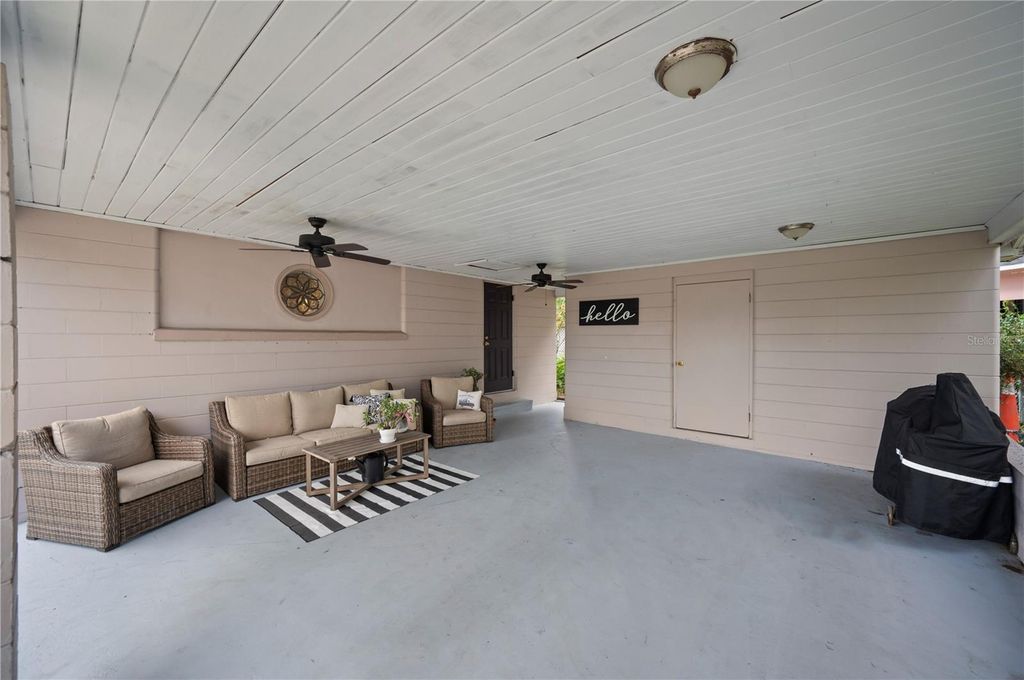 Photo of 620 E Park Street, Lakeland, FL 33803 (MLS # L4956669)