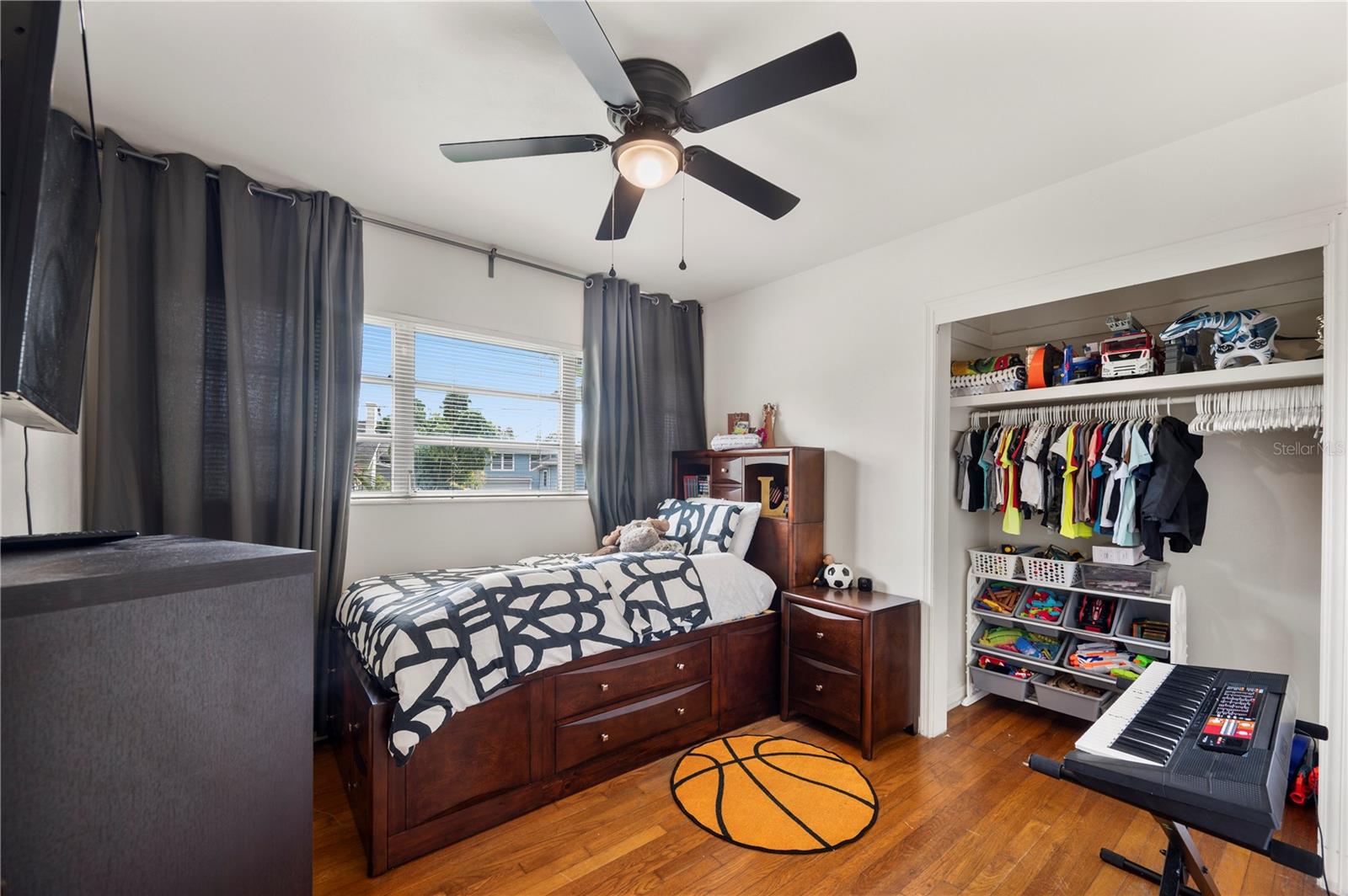DIXIELAND REV - Residential