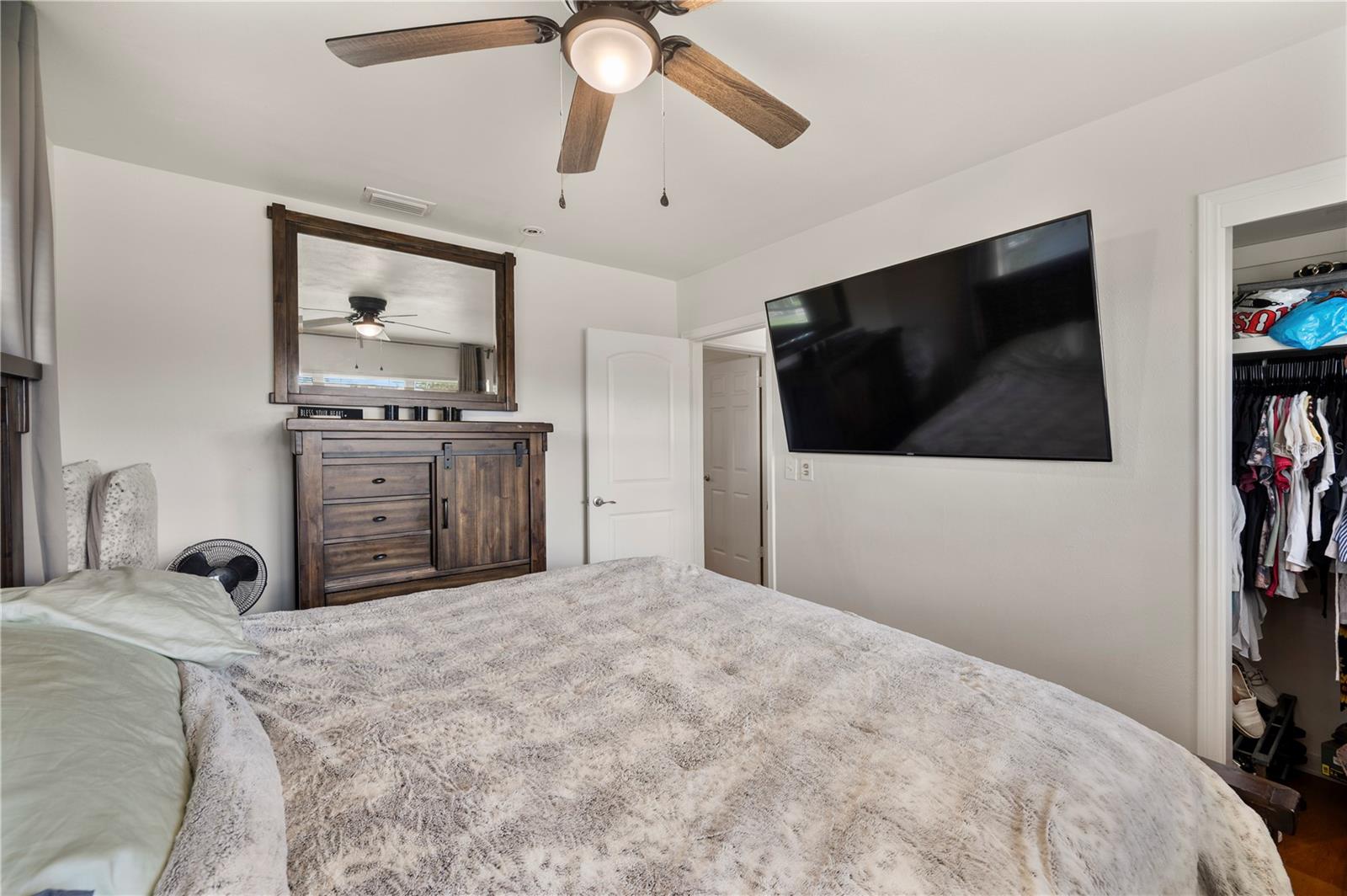 DIXIELAND REV - Residential