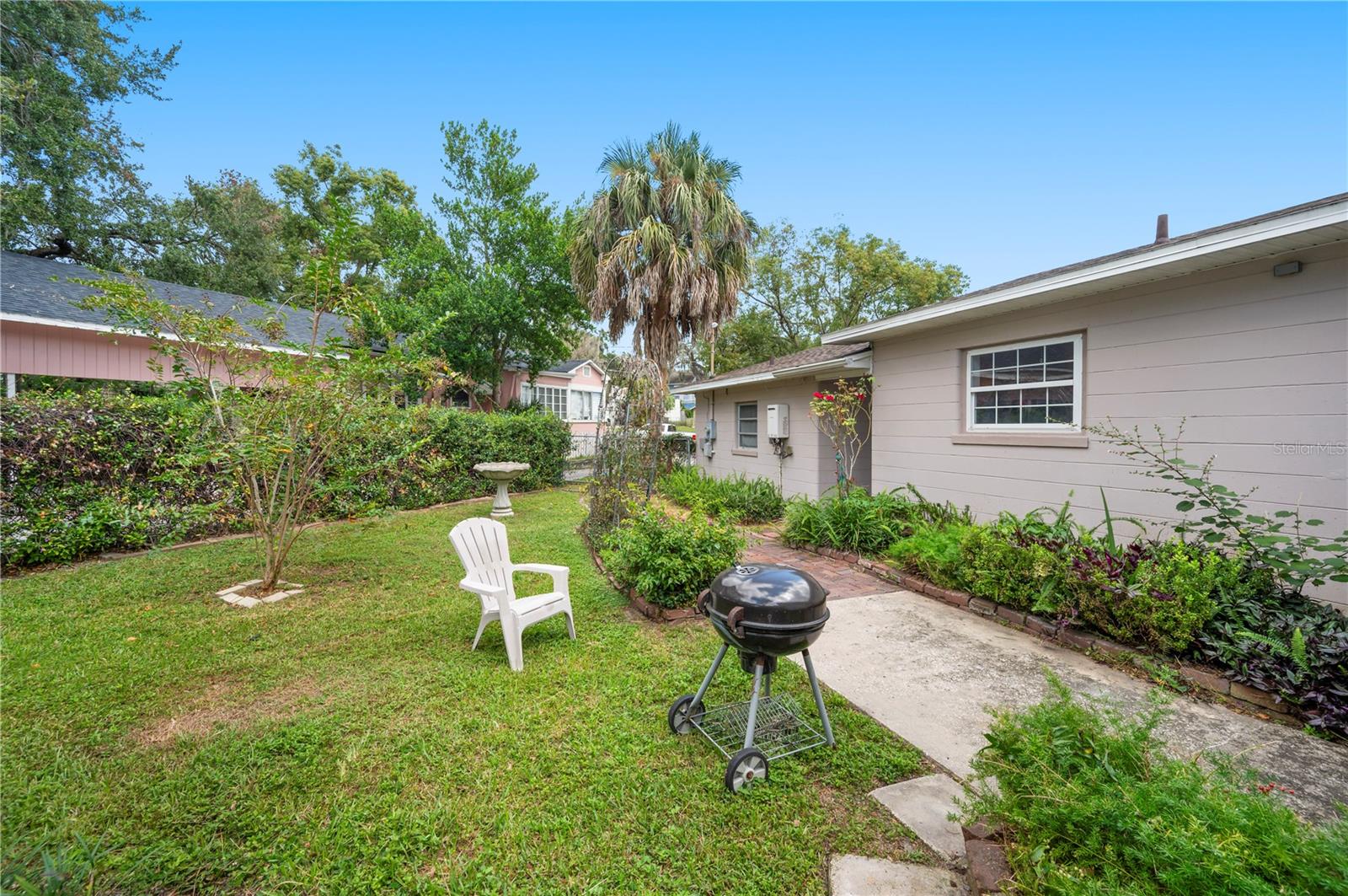 DIXIELAND REV - Residential