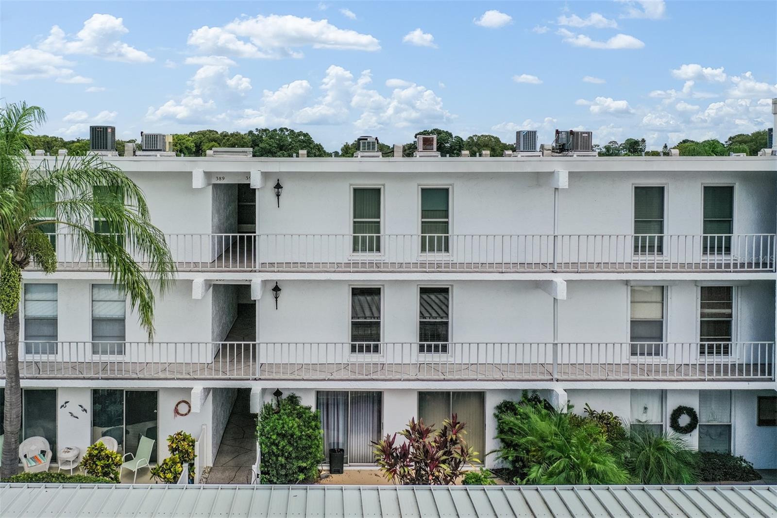 1655 S HIGHLAND AVENUE J390