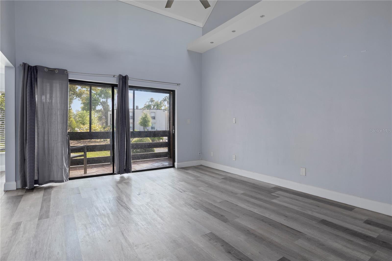 ORIENTA POINT CONDO 1 - Residential