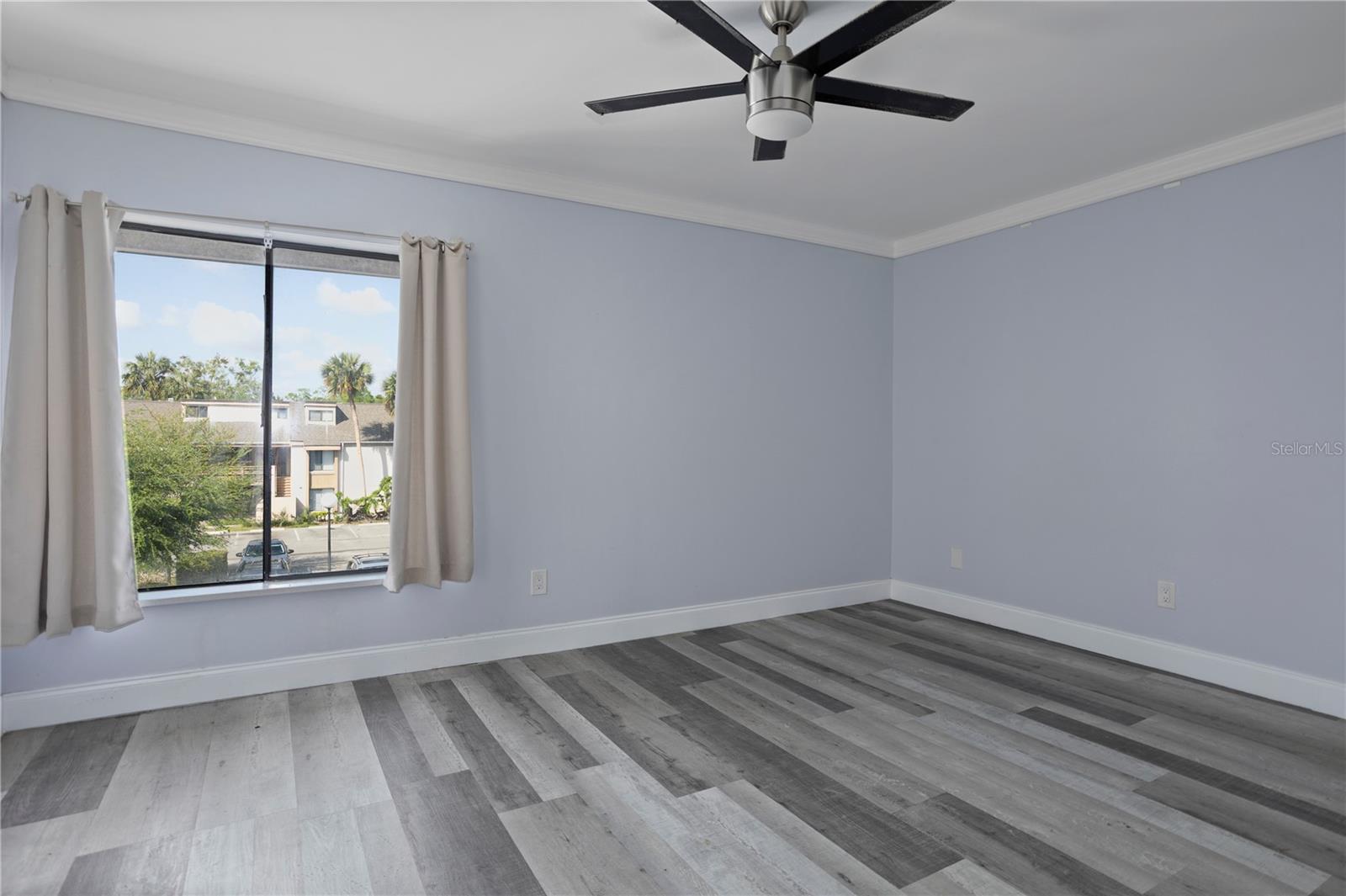 ORIENTA POINT CONDO 1 - Residential