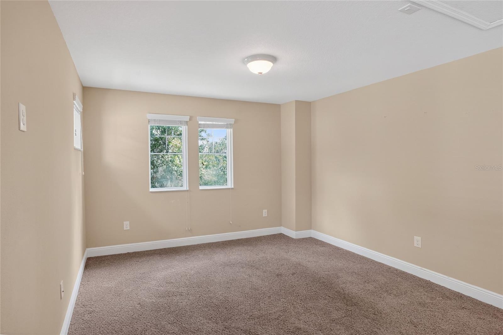 FISHHAWK RANCH TR 8 PT - Residential