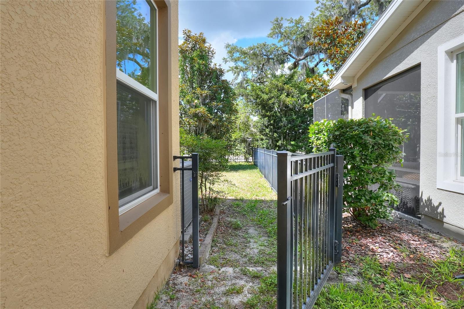FISHHAWK RANCH TR 8 PT - Residential