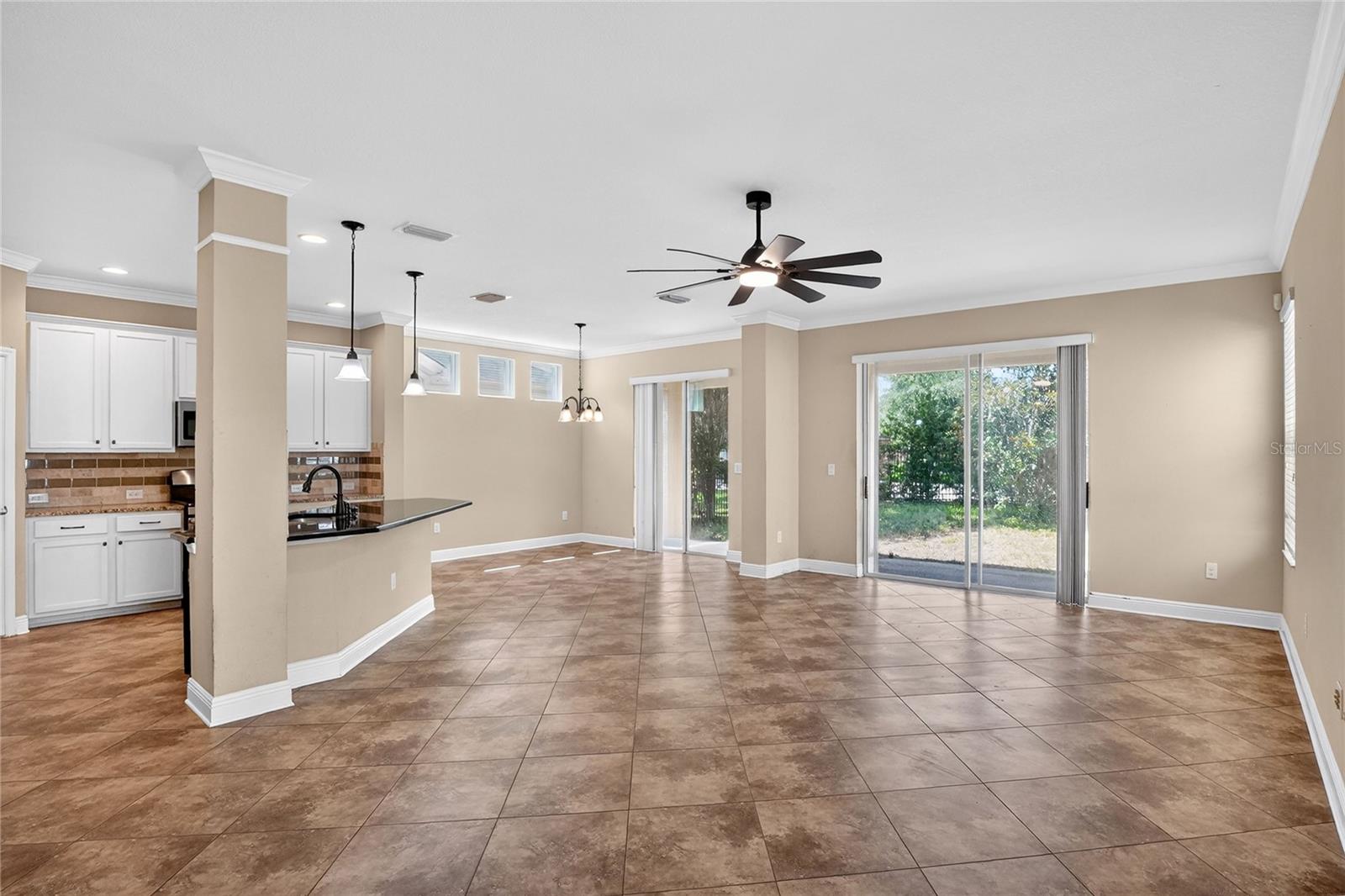 FISHHAWK RANCH TR 8 PT - Residential