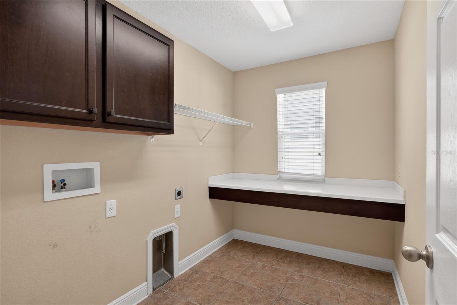 FISHHAWK RANCH TR 8 PT - Residential