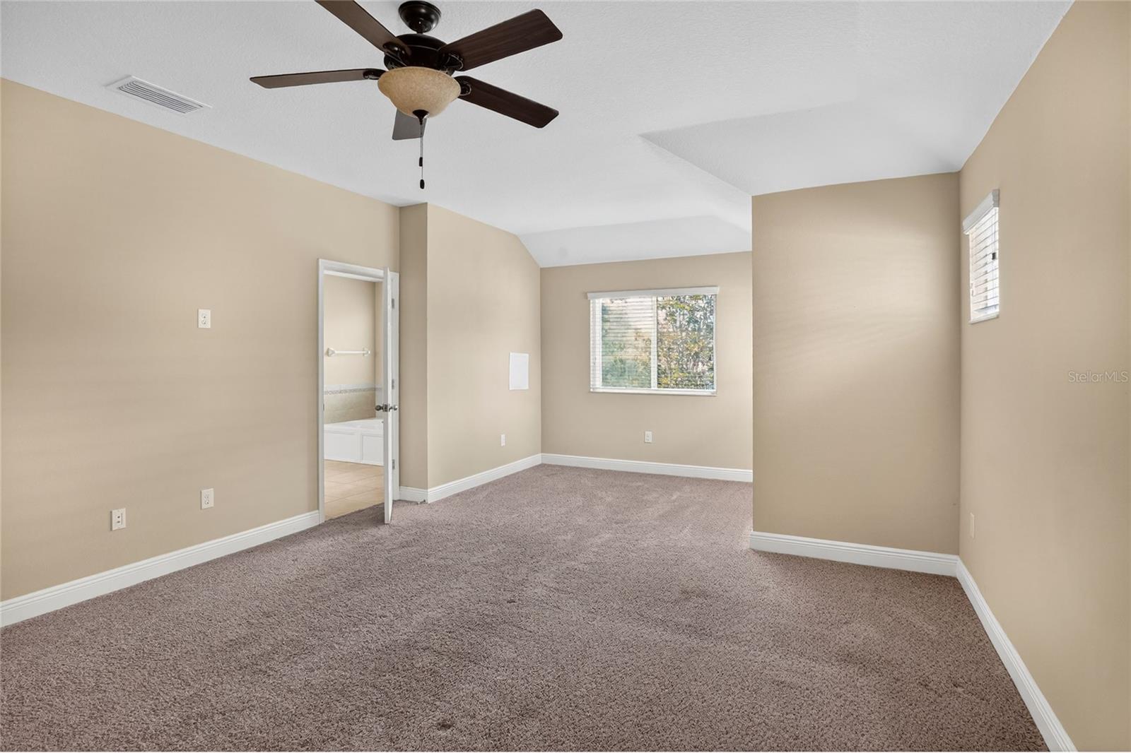 FISHHAWK RANCH TR 8 PT - Residential