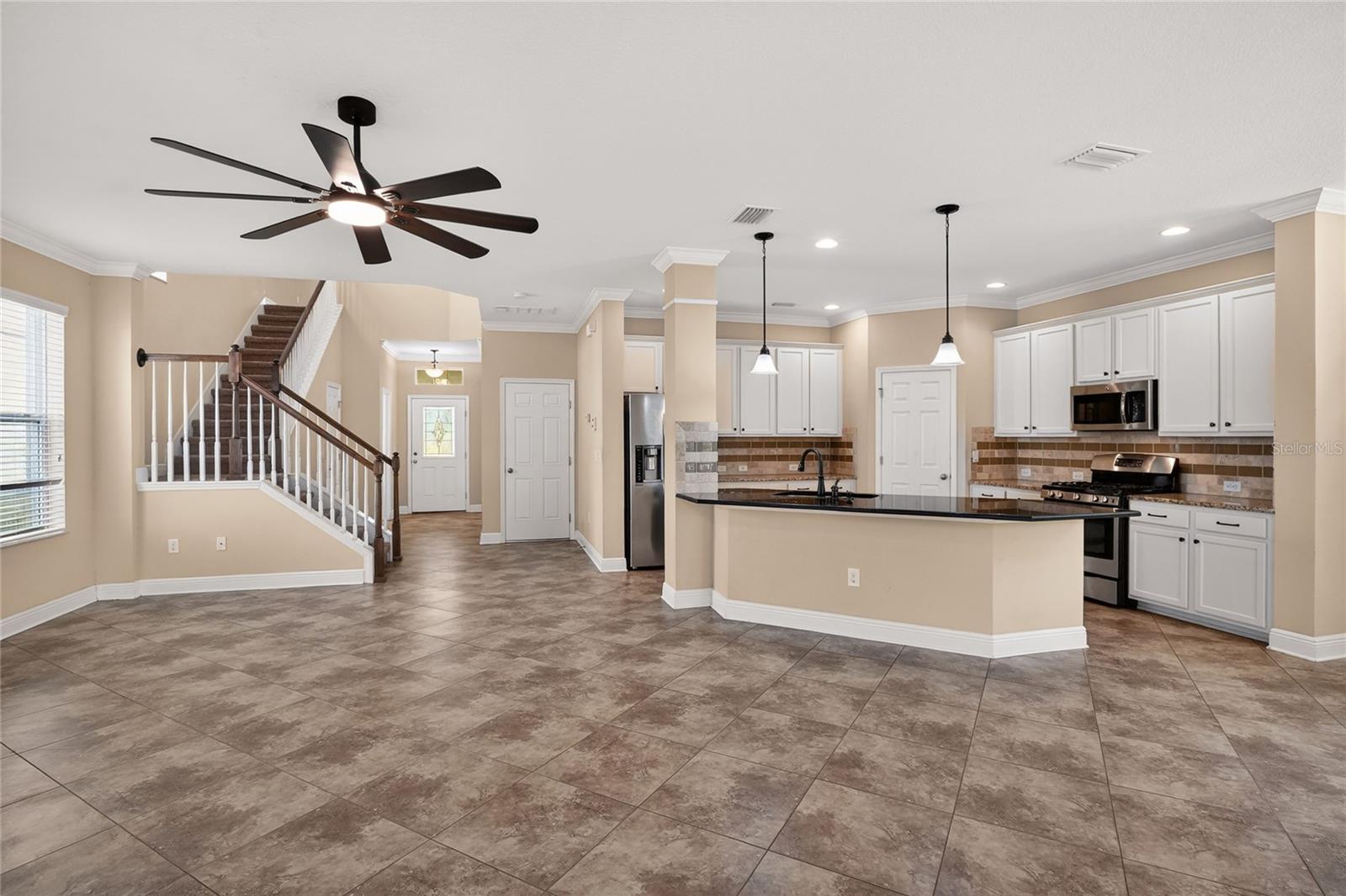 FISHHAWK RANCH TR 8 PT - Residential