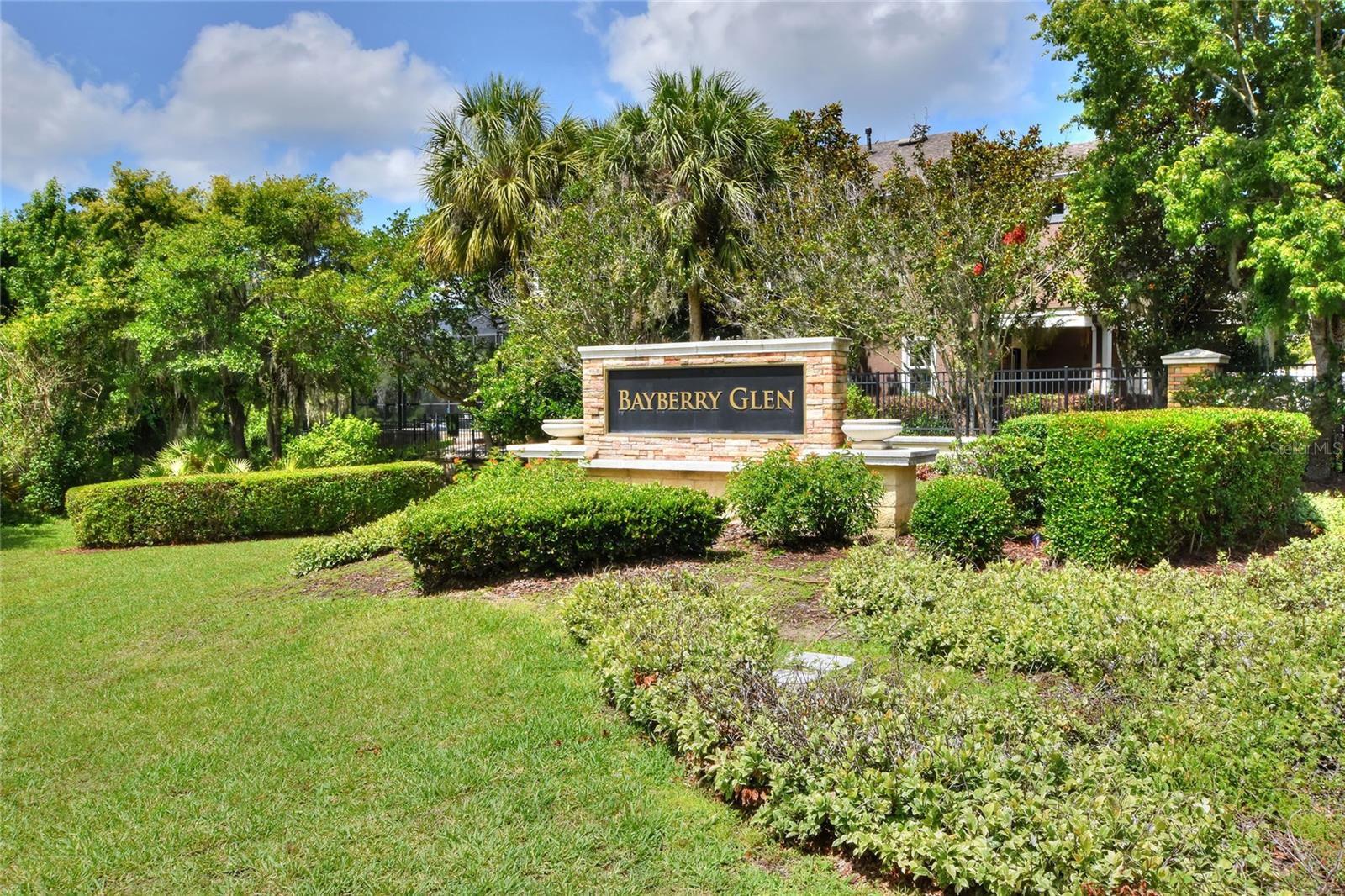 FISHHAWK RANCH TR 8 PT - Residential