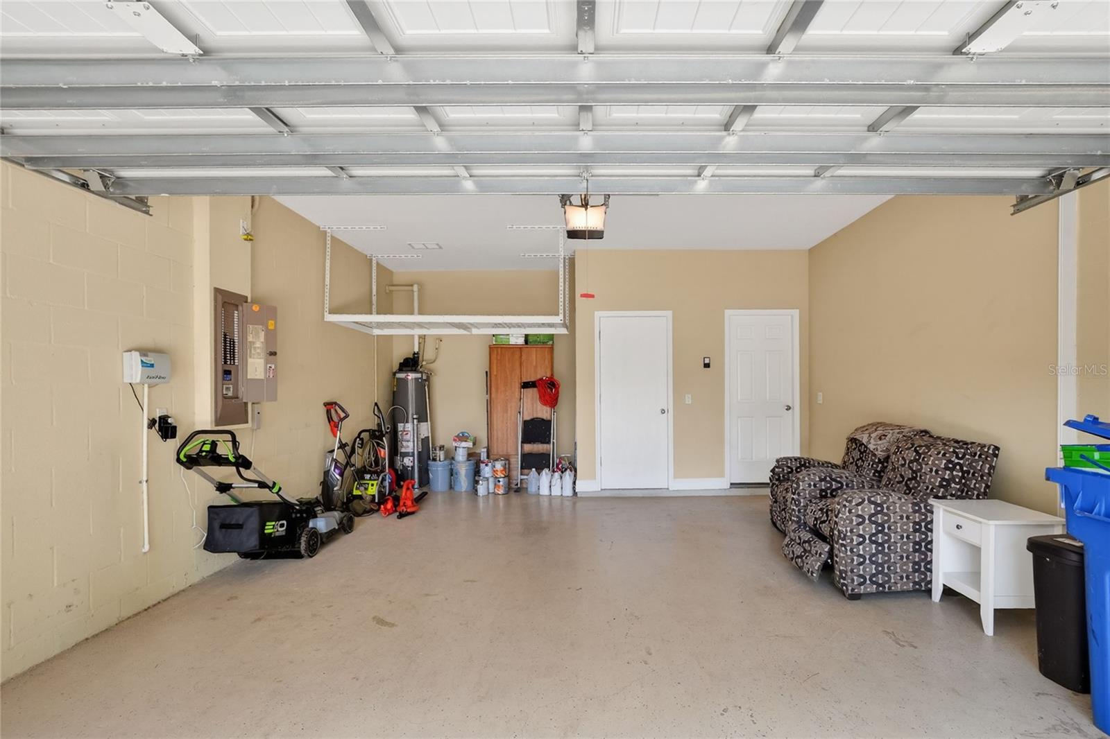 FISHHAWK RANCH TR 8 PT - Residential