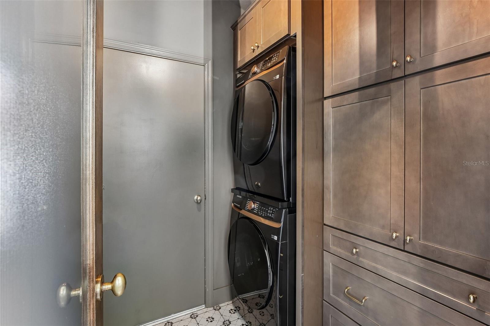 OAKSTEAD PRCL 10 - Residential