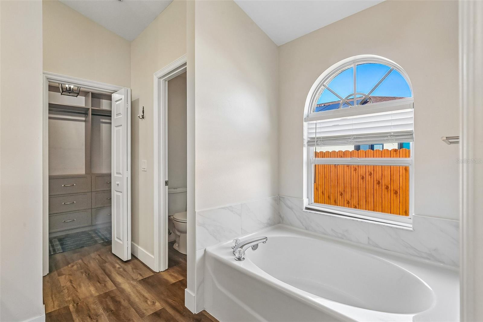 OAKSTEAD PRCL 10 - Residential