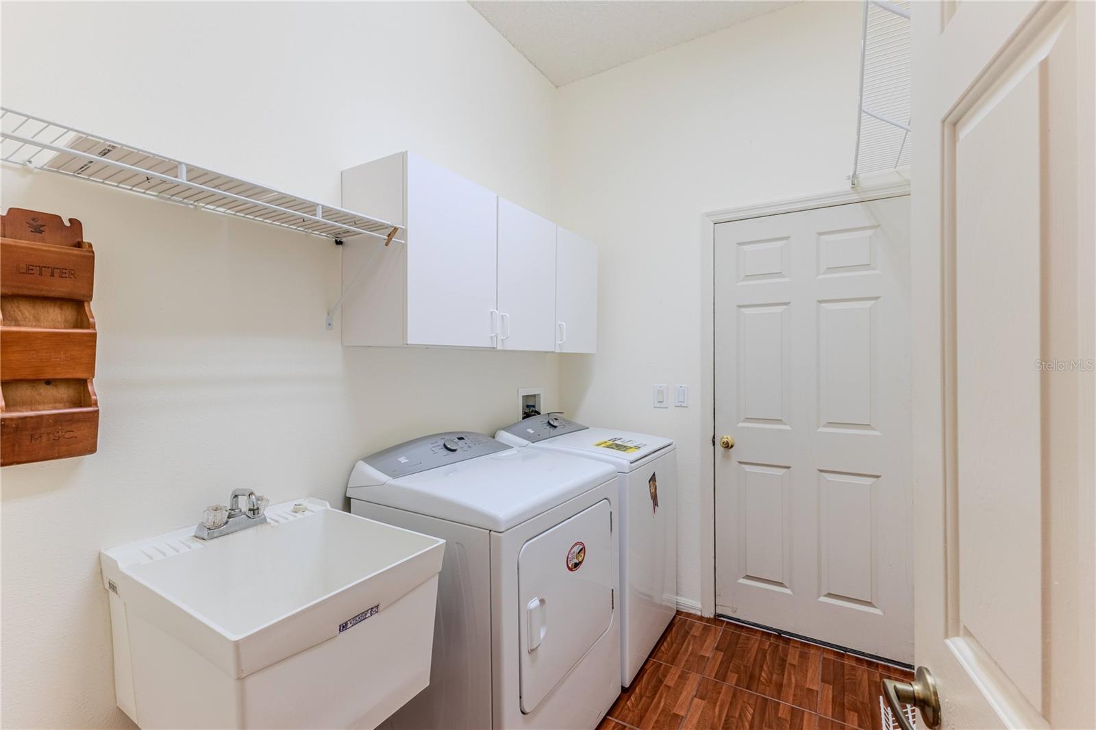 WELLINGTON AT SEVEN HILLS PH 6 - Residential