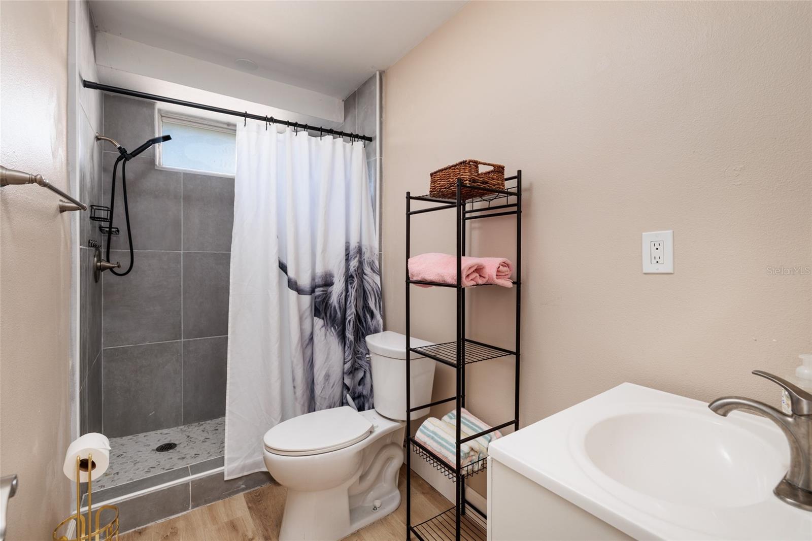 CHATHAM PARK - Residential