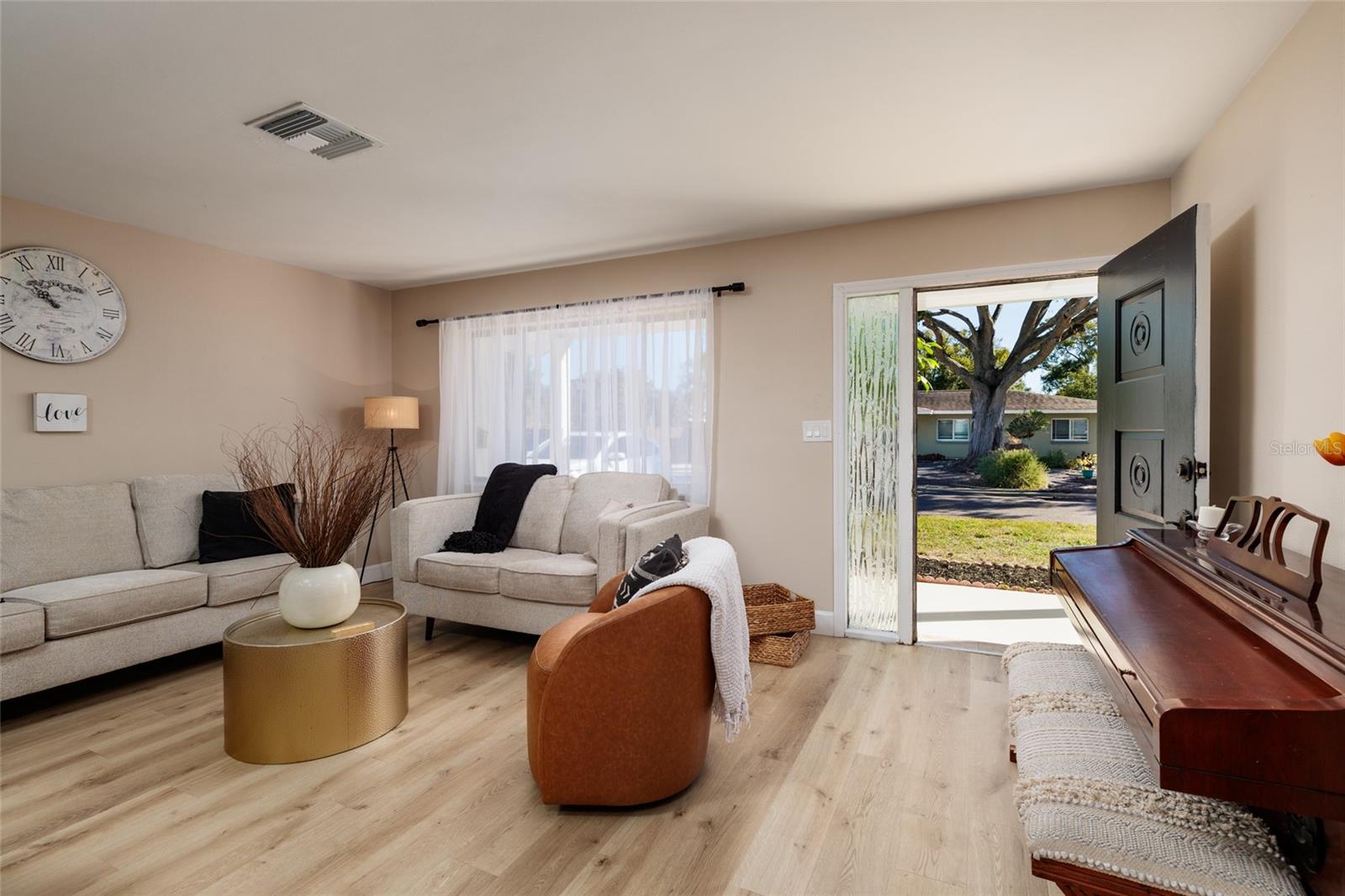 CHATHAM PARK - Residential