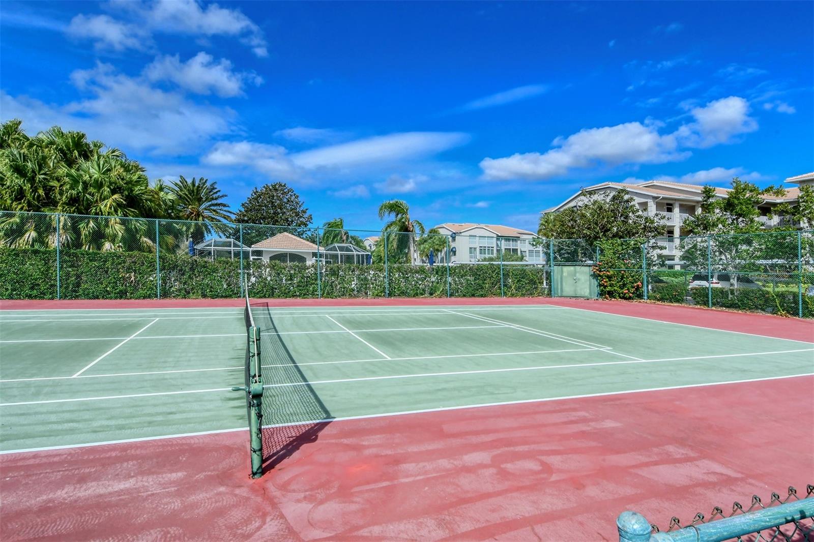 STONEYBROOK CLUBSIDE SOUTH 3 - Residential