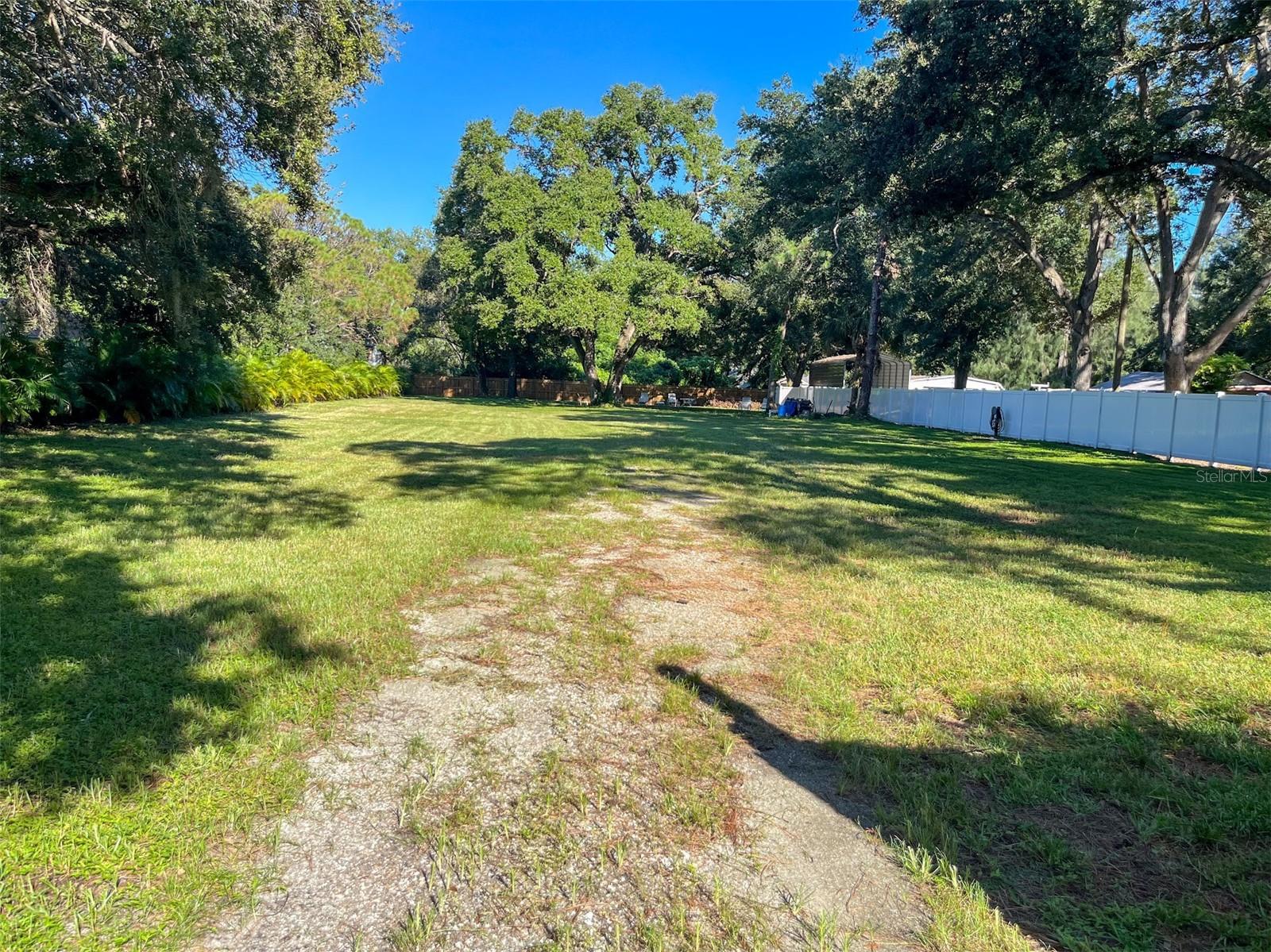 BAY PINES SUB - Land