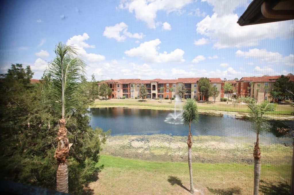 Photo of 5572 Metrowest Boulevard #311, Orlando, FL 32811 (MLS # V4948933)