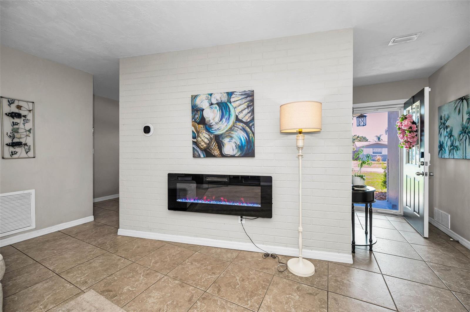 CURLEW CITY - Residential