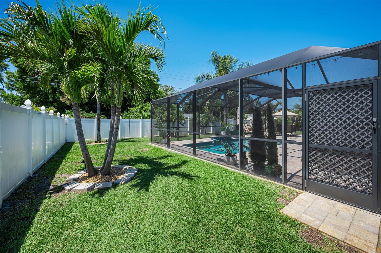 CURLEW CITY - Residential