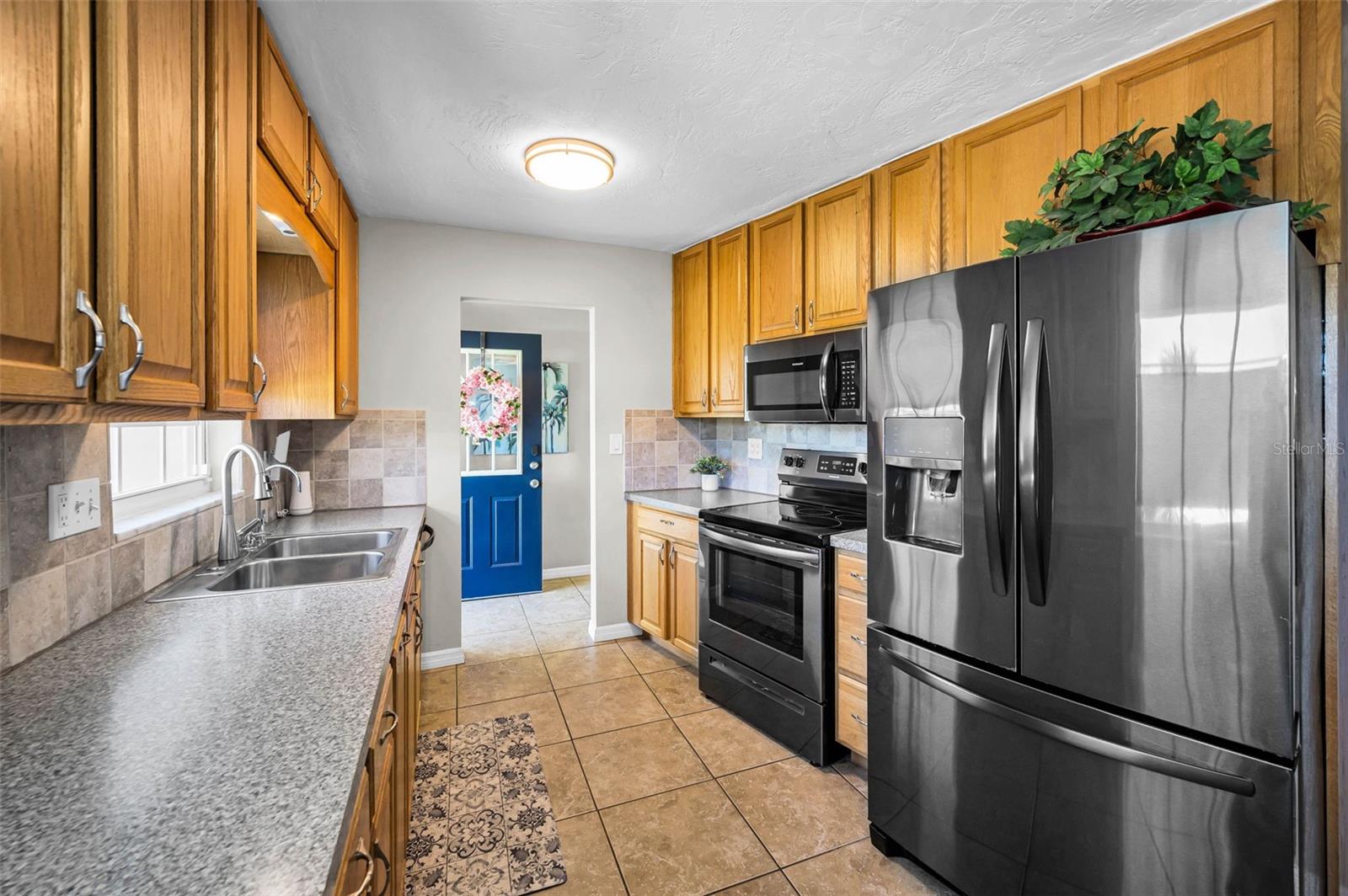 CURLEW CITY - Residential