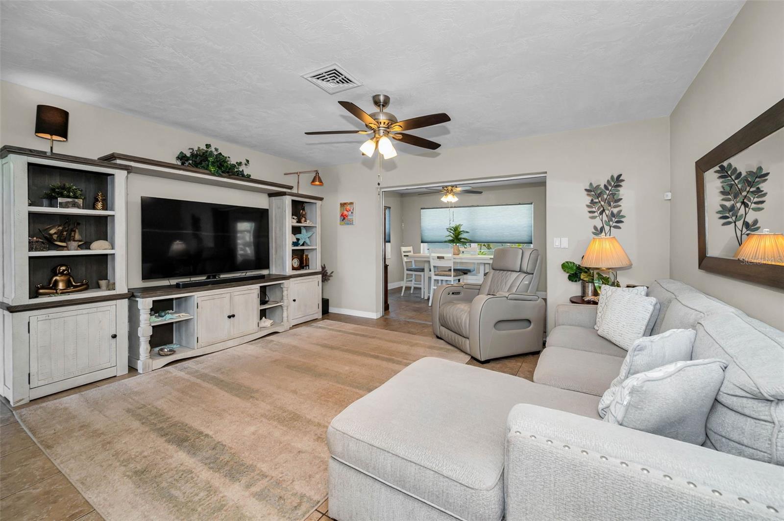 CURLEW CITY - Residential