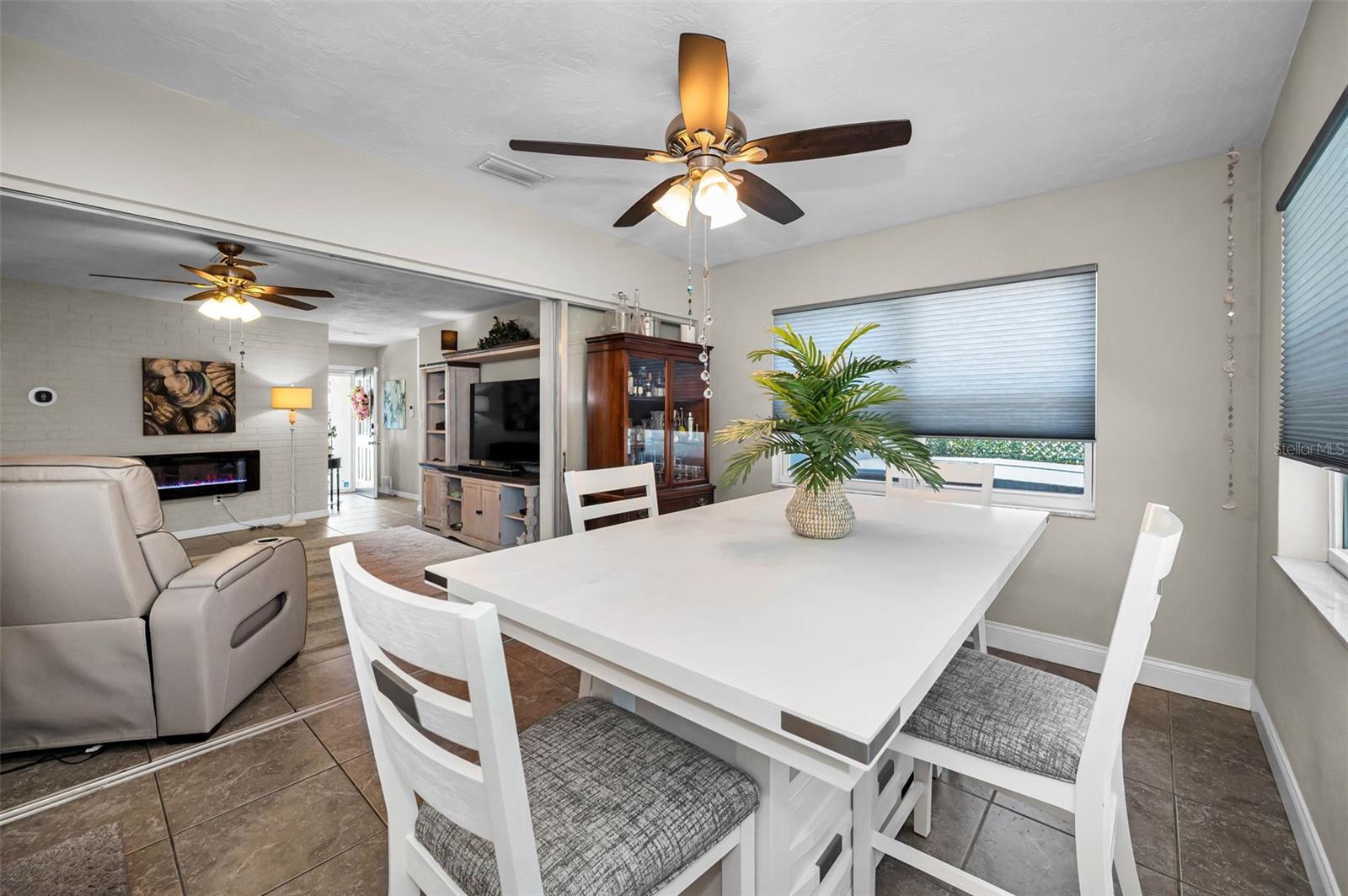 CURLEW CITY - Residential