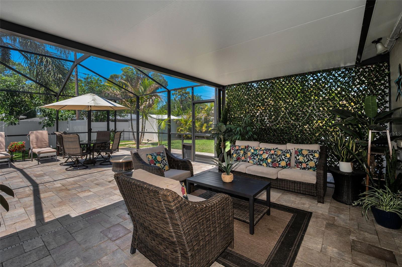 CURLEW CITY - Residential