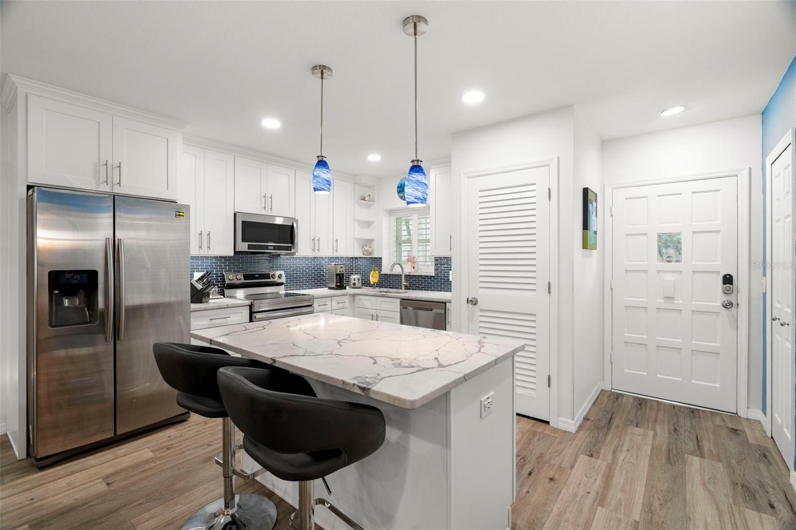 2254 NORWEGIAN DRIVE 8