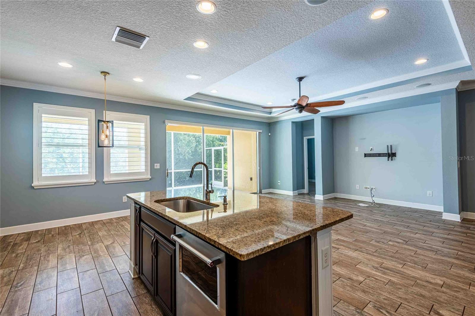 MIRABAY PRCL 22 - Residential
