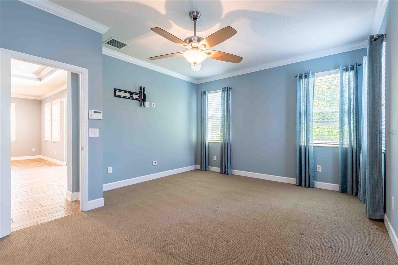 MIRABAY PRCL 22 - Residential