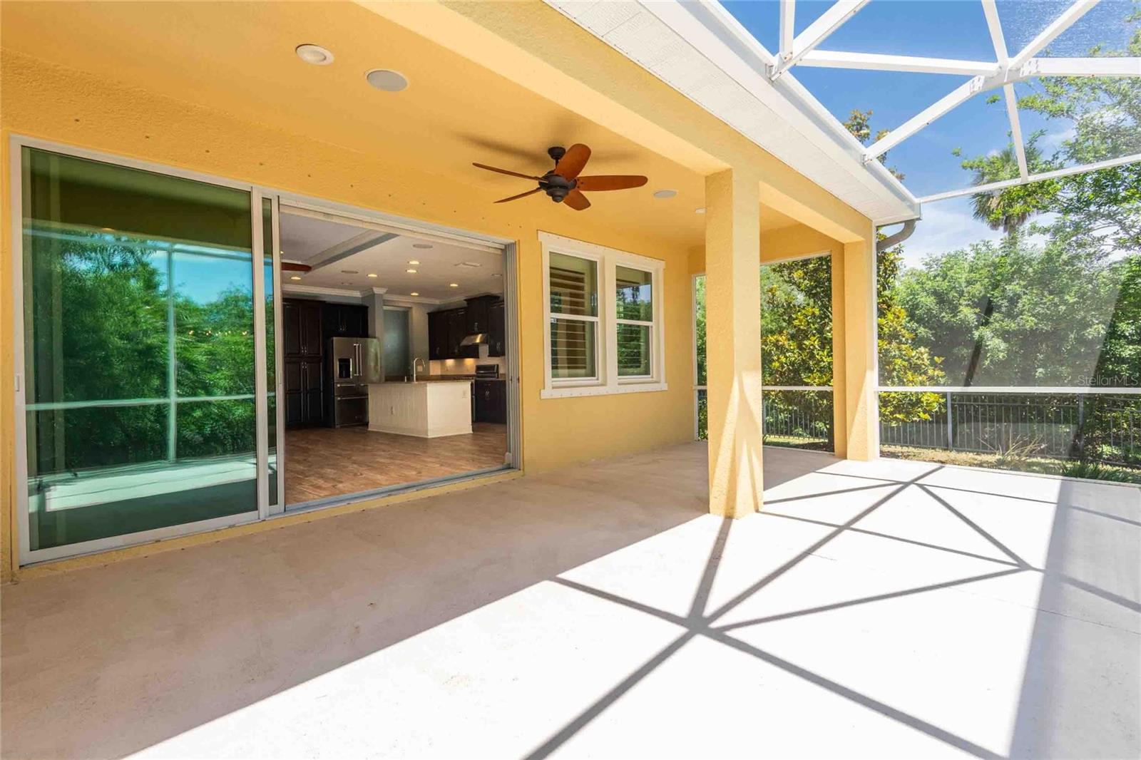 MIRABAY PRCL 22 - Residential