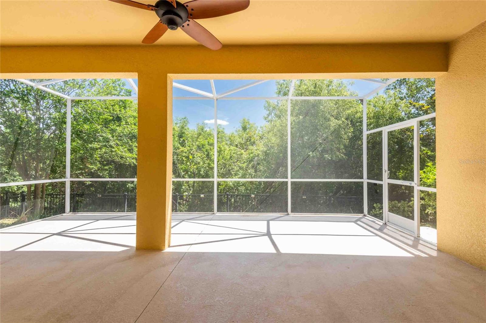 MIRABAY PRCL 22 - Residential