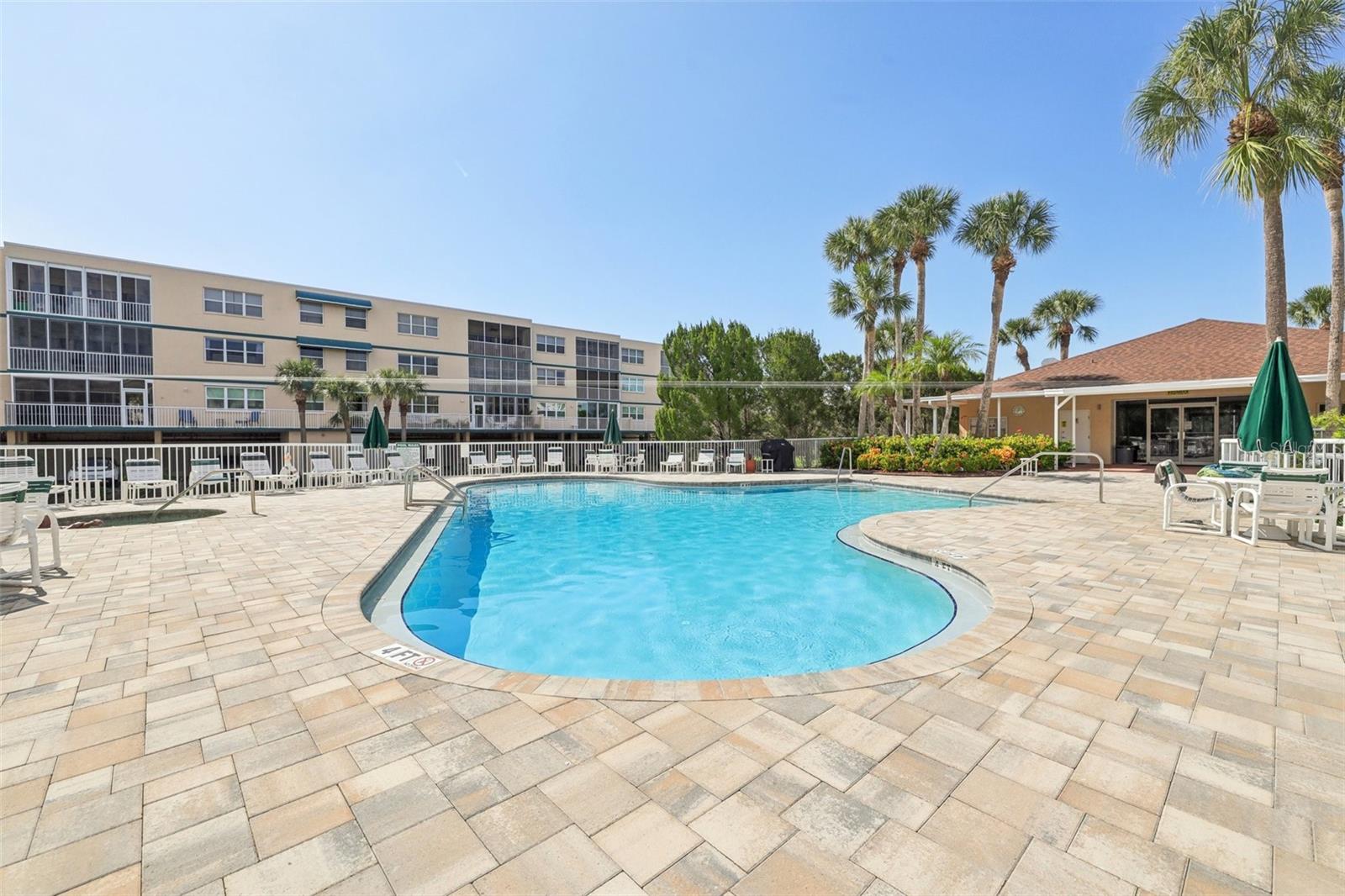 SHORES OF LONG BAYOU CONDO - Residential