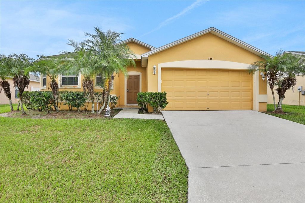 Photo of 834 Auburn Preserve Boulevard, Auburndale, FL 33823 (MLS # L4957606)