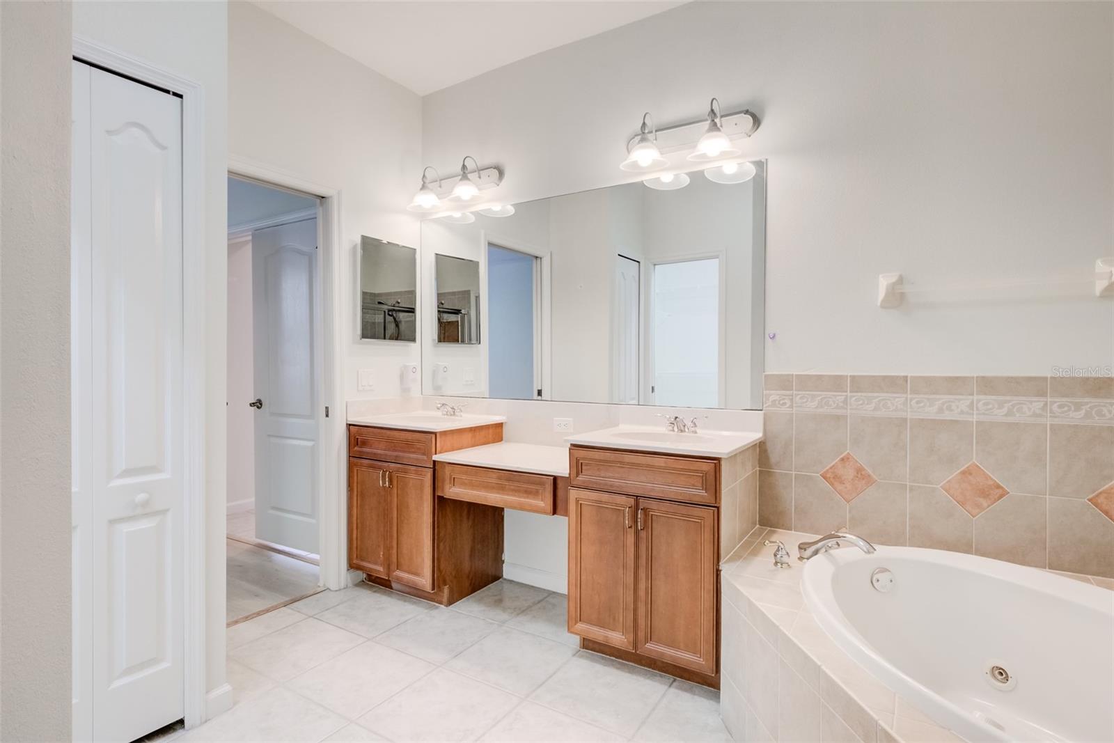 SPANISH POINT - Residential