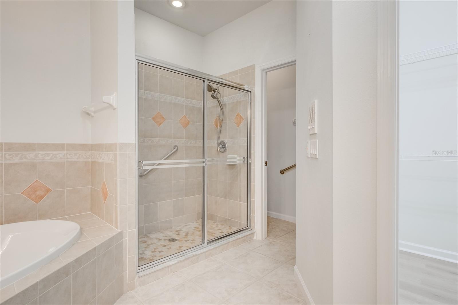 SPANISH POINT - Residential