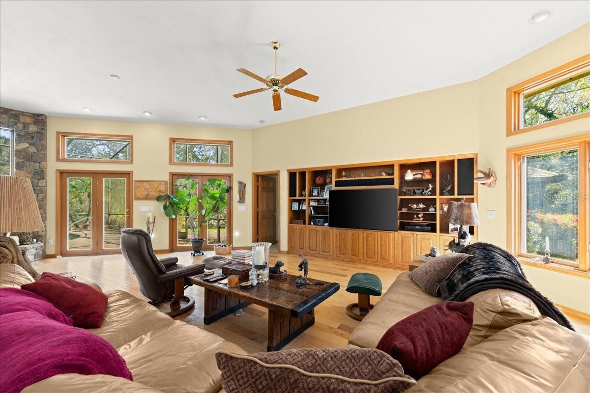 BULOW OAKS EAST UNREC - Residential