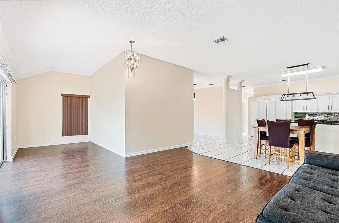 ERIC ESTATES - Residential Lease