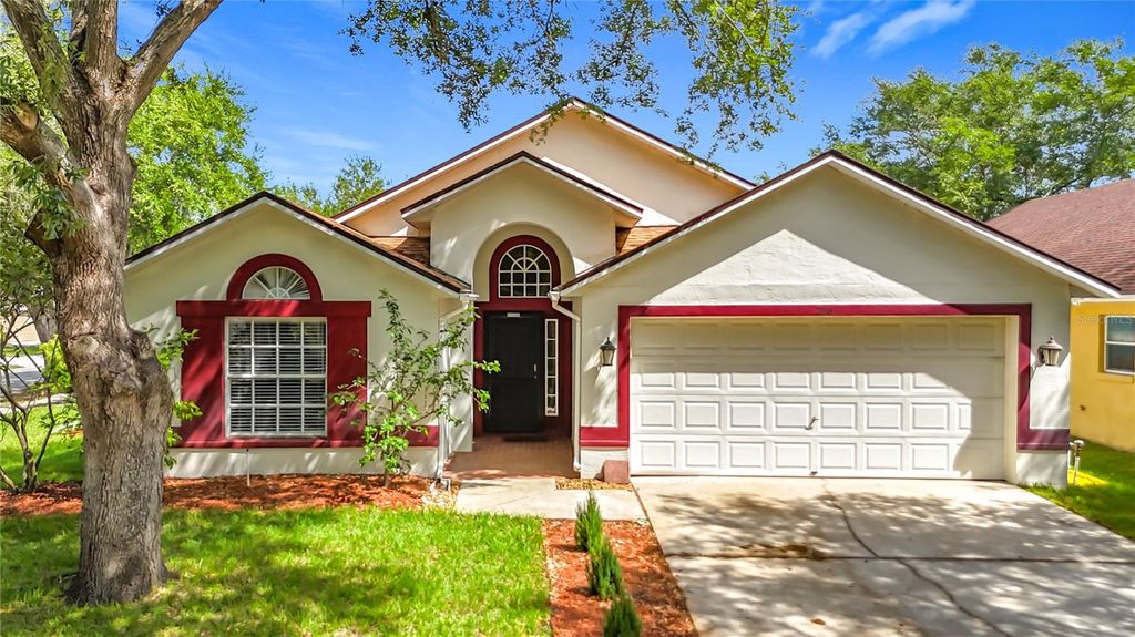 Photo of 7116 Colony Pointe Drive #8, Riverview, Fl, FL 33578 (MLS # TB8497796)