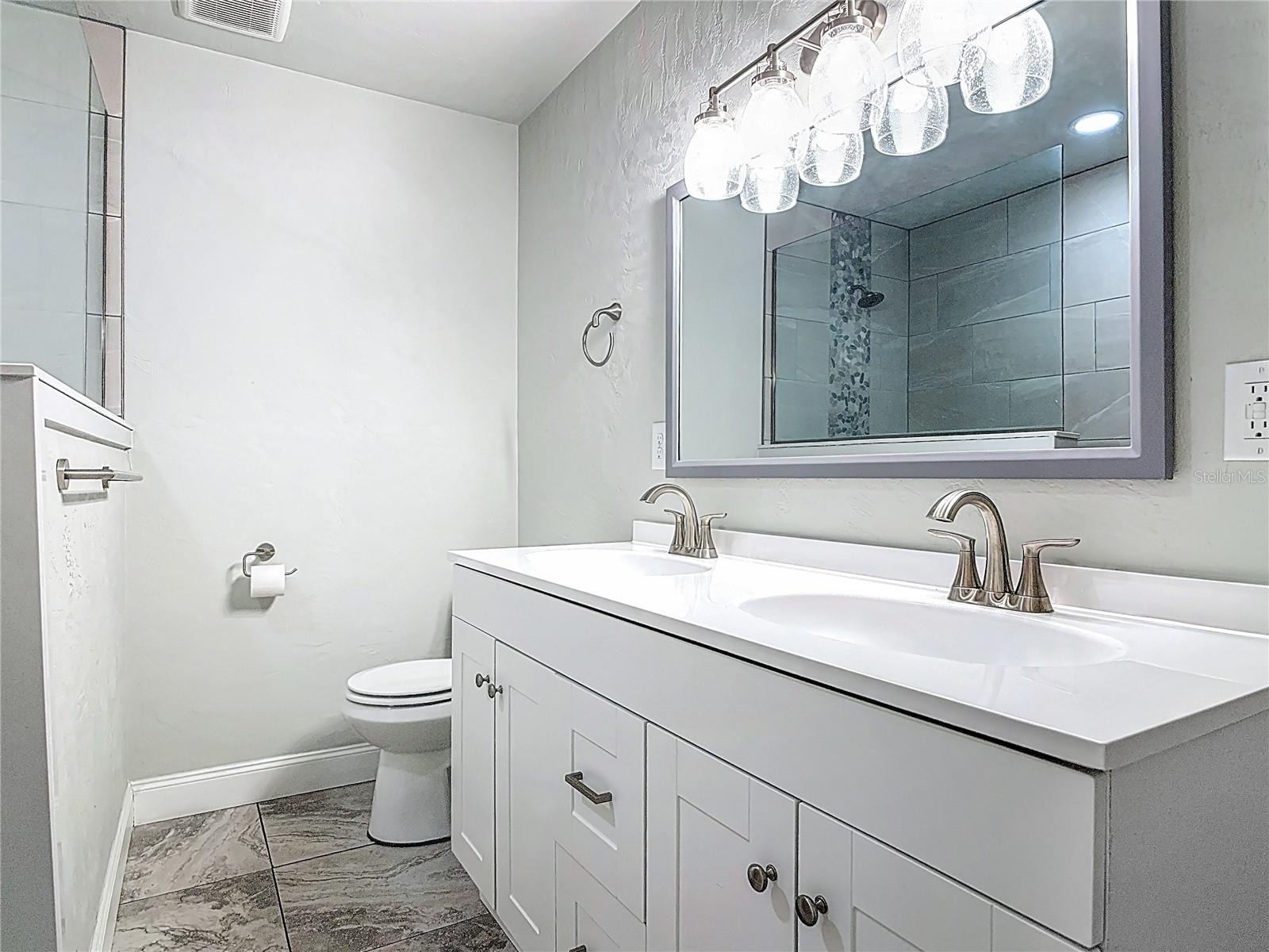 SLEEPY HOLLOW UNIT 01 - Residential
