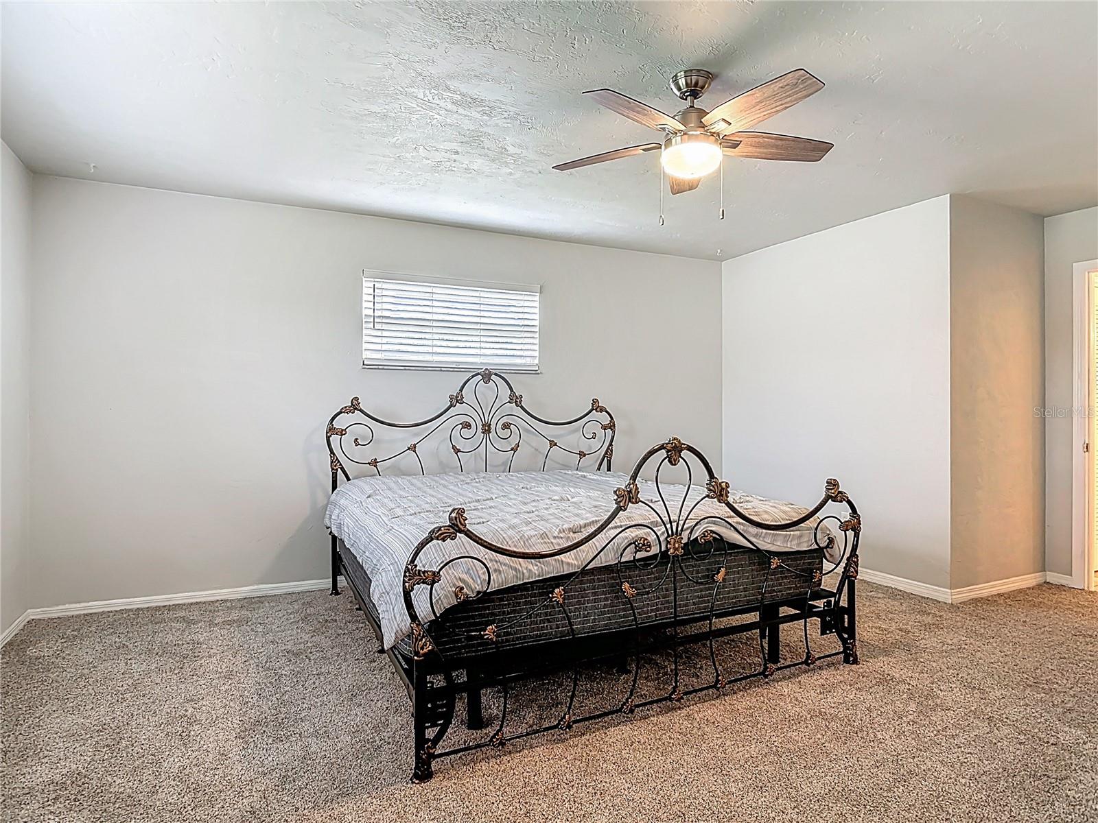 SLEEPY HOLLOW UNIT 01 - Residential