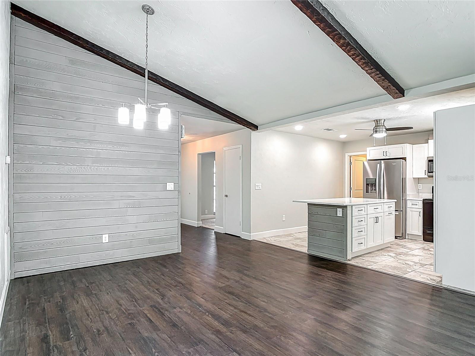 SLEEPY HOLLOW UNIT 01 - Residential