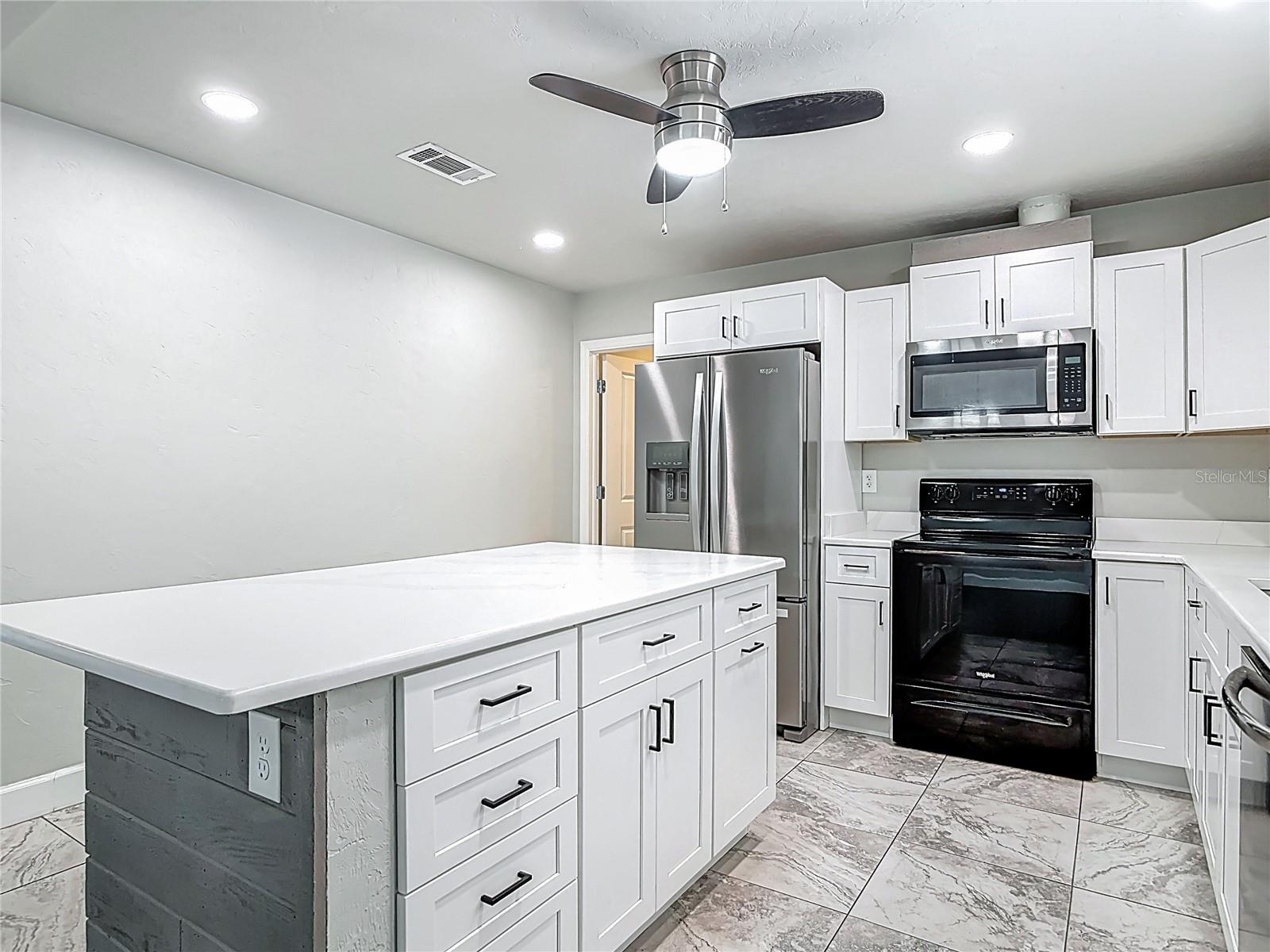 SLEEPY HOLLOW UNIT 01 - Residential