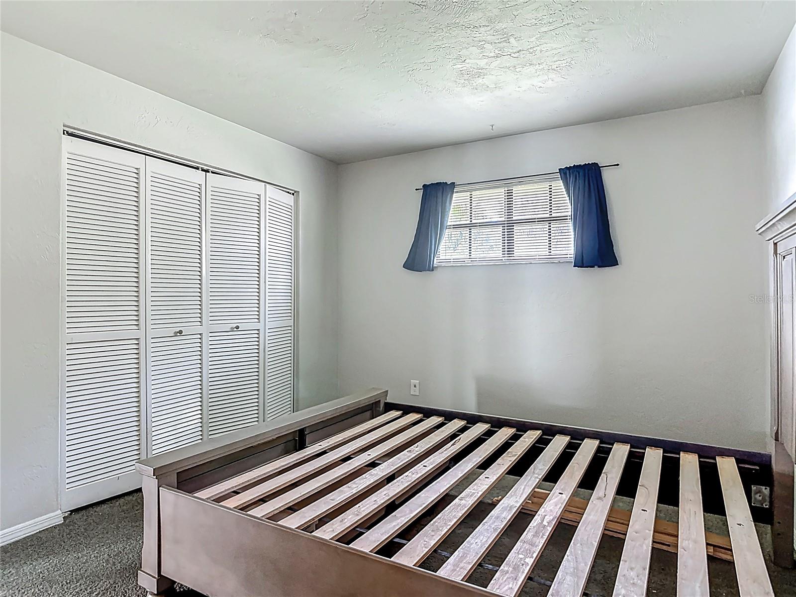 SLEEPY HOLLOW UNIT 01 - Residential